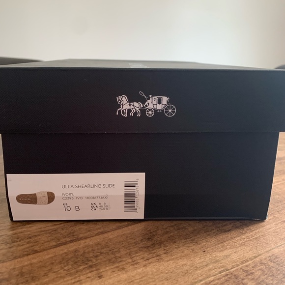 BNWT Coach Sandals - Picture 2 of 4